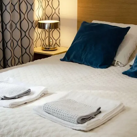 아파트 Bursztynowa 23 *