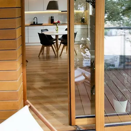 아파트 Bursztynowa 23