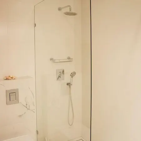 Bursztynowa 23 Lejlighed